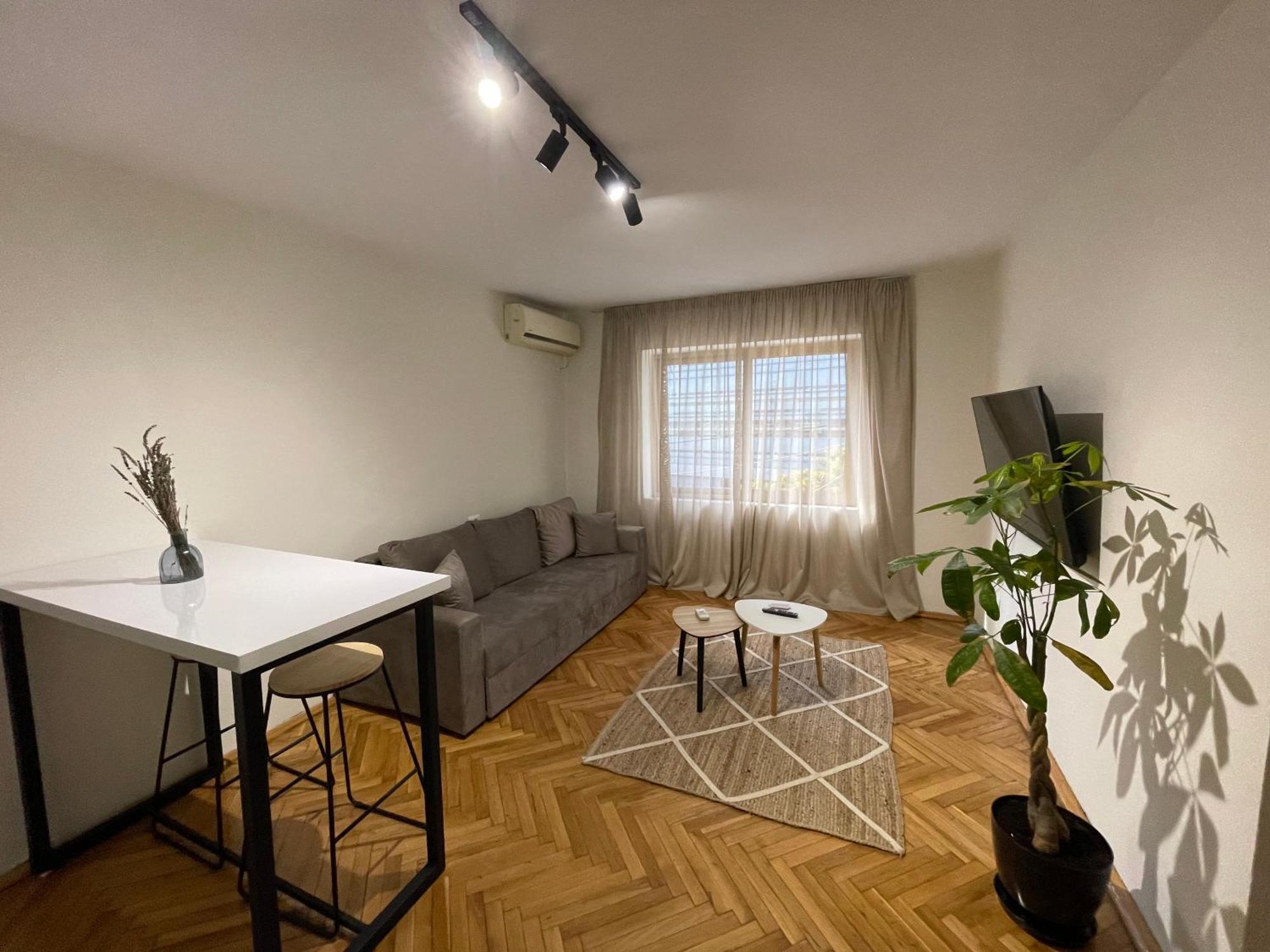 Cozy Apartment, In The Center Of טיראנה מראה חיצוני תמונה
